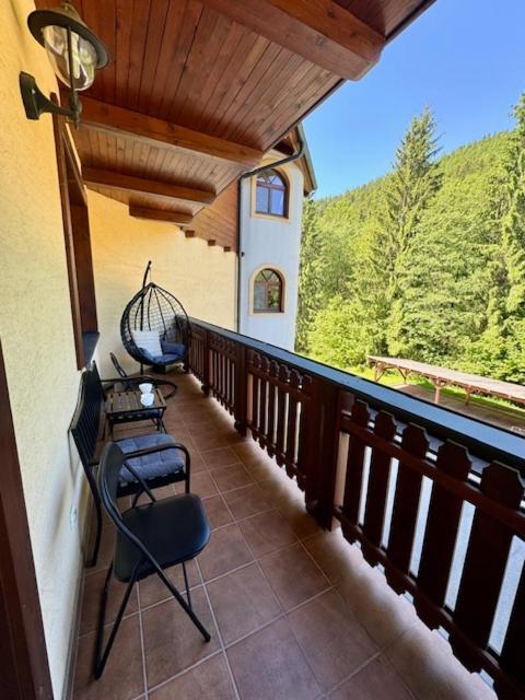 Apartment Amelia Tale, View Of Chopok From Large Terrace, In The Nature Horná Lehota Екстериор снимка